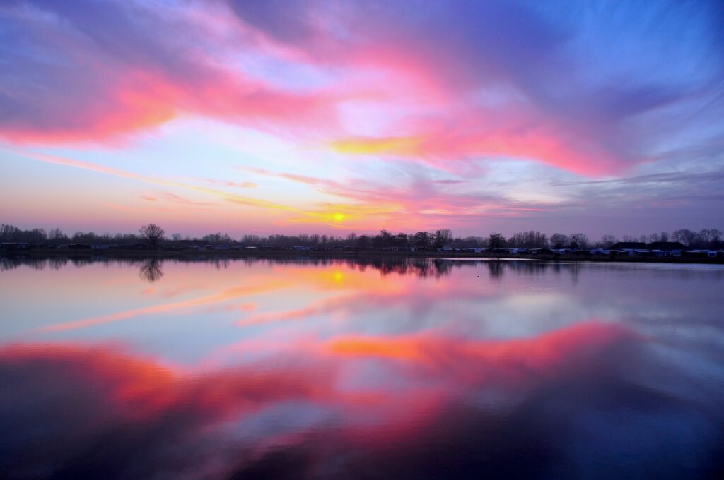 Beautiful purple and pink horizon sunrise in the sky in Cuxhaven.